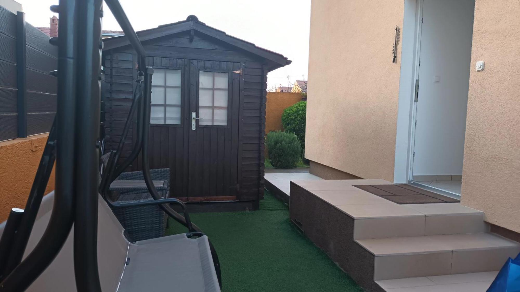 Apartman Sandra -Private Parking And Garden Zára Kültér fotó