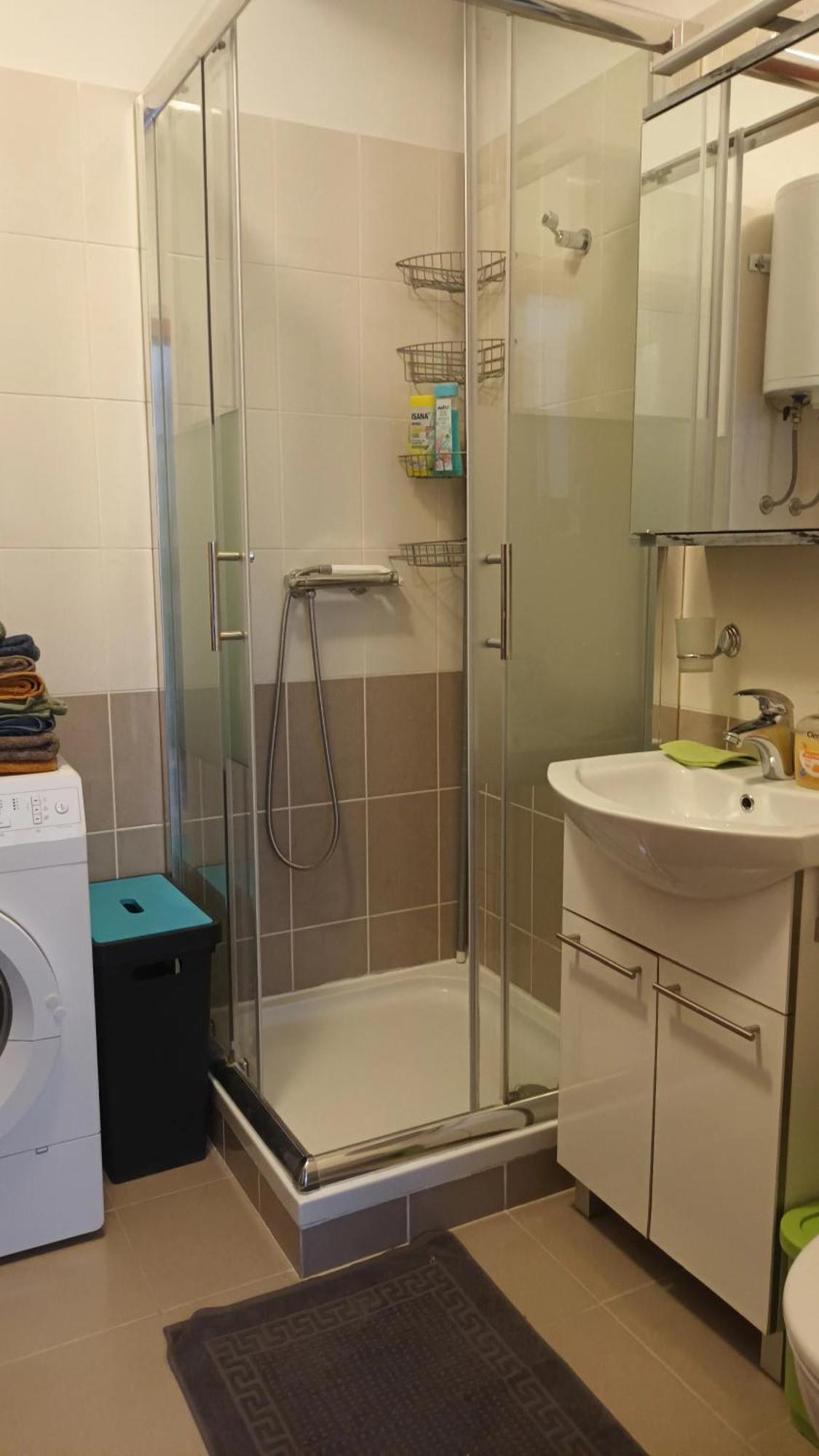 Apartman Sandra -Private Parking And Garden Zára Kültér fotó